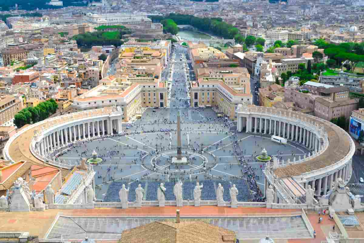 piazza San Pietro a Roma